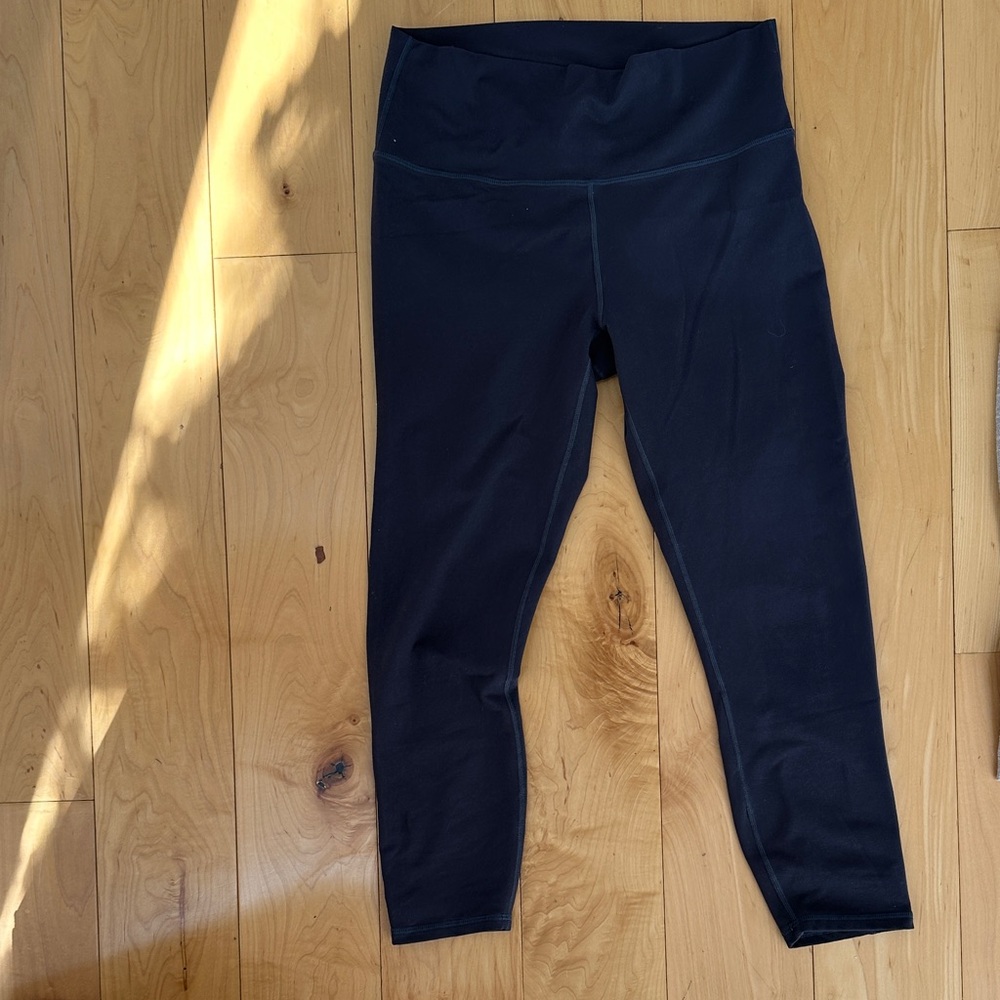 Fabletics 3/4 Gray High-Waisted Leggings